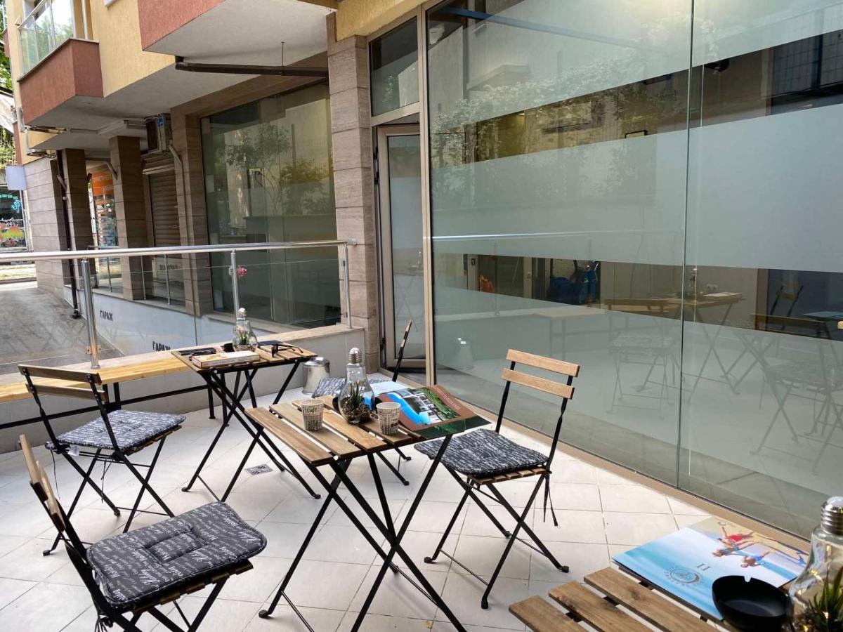 וארנה Marelis Sea Hostel מראה חיצוני תמונה