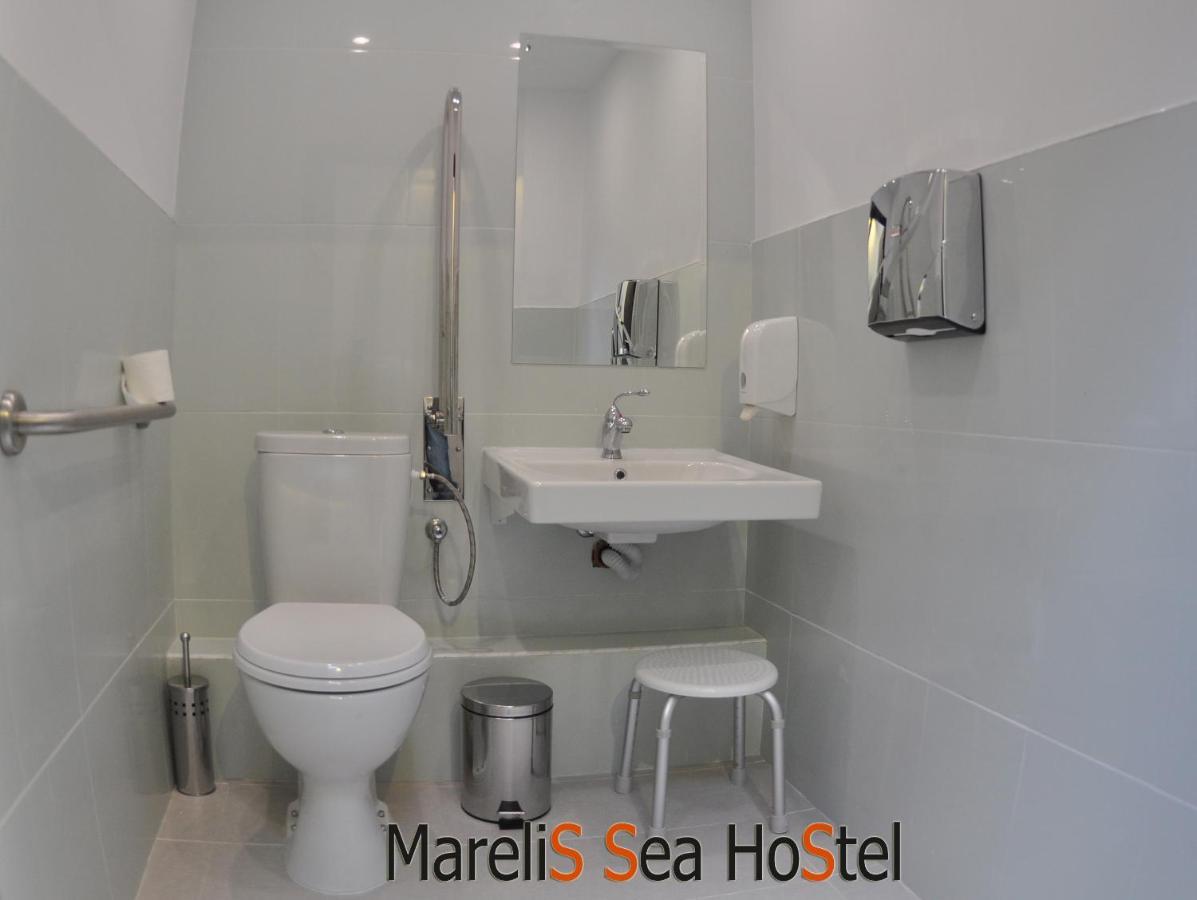 וארנה Marelis Sea Hostel מראה חיצוני תמונה